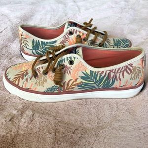 Sperry palm print sneaker